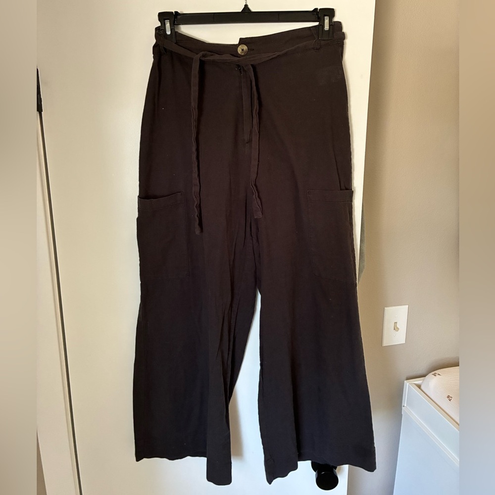 Urban Outfitters Black Wide-Leg Cropped Pants